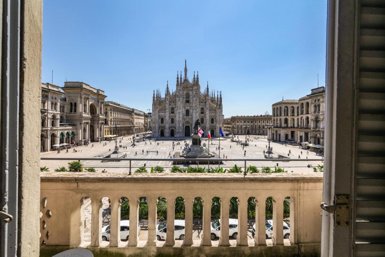Duomo Cathedral View - Luxury Apartment Milán Exterior foto